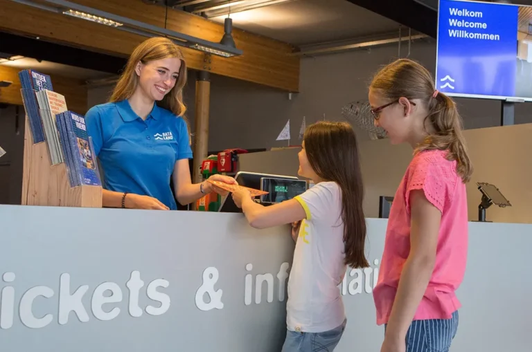 Oproepkracht bij Museum Batavialand